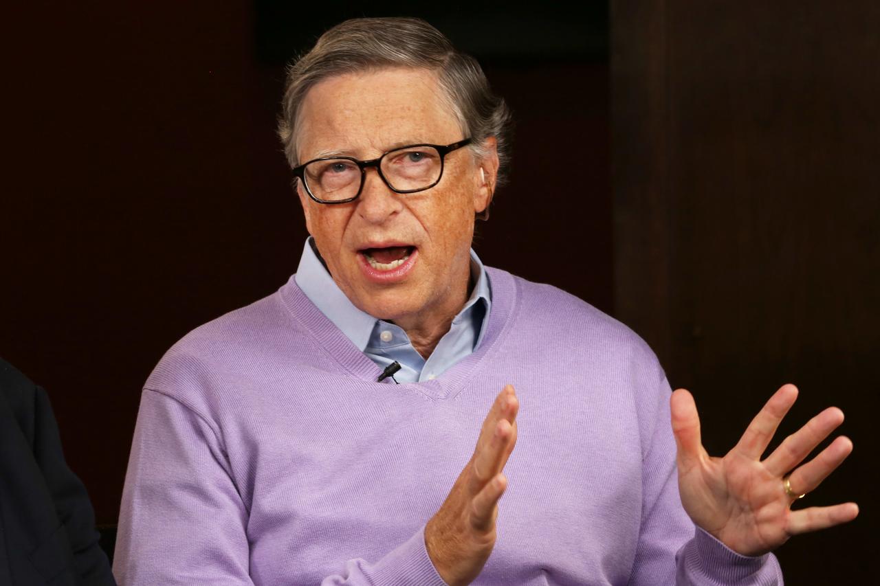 Bill Gates Slams White House, Insists US Needs "National Social Isolation Policy" To Combat COVID-19 1