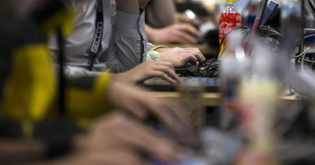 FBI warns of coronavirus scammers 1