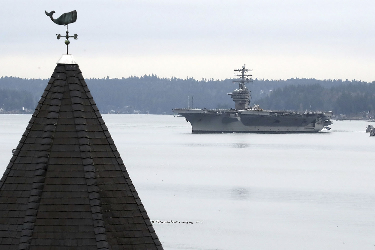 Aircraft carrier USS Nimitz reports it is now coronavirus-free 1