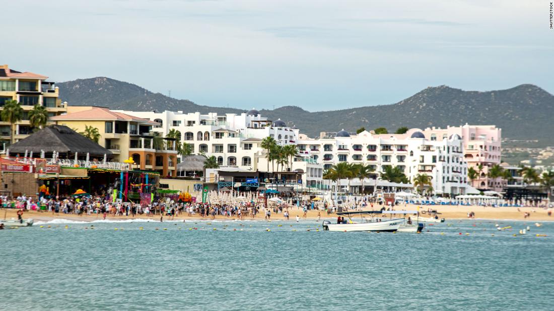 More than 40 spring breakers who ignored public health advice test positive for coronavirus 1