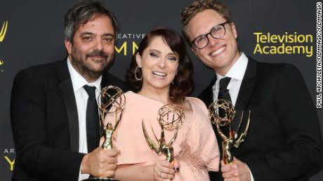 Adam Schlesinger, Fountains of Wayne singer, dead at 52 from Covid-19 1