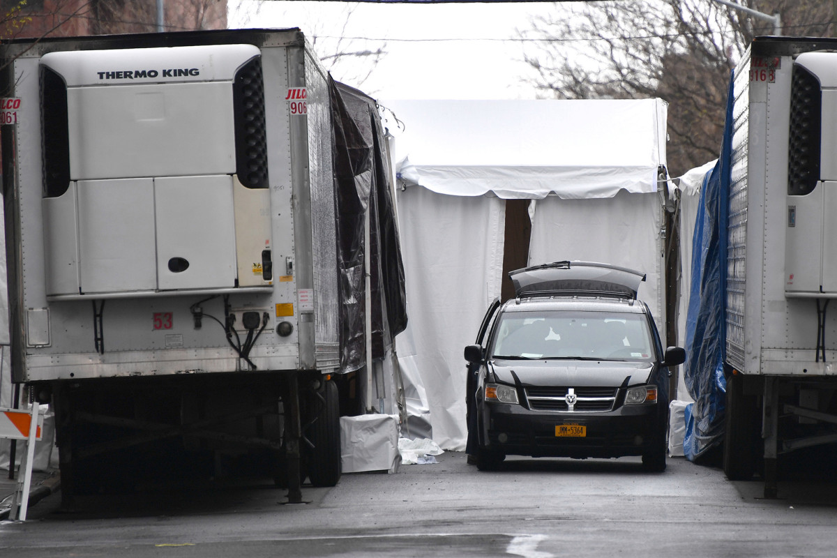 New York City’s coronavirus death toll passes 4,400 1