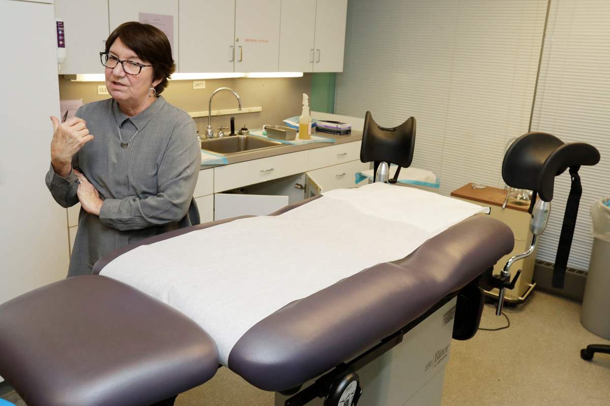 Texas can keep abortion ban through coronavirus crisis, court rules 1