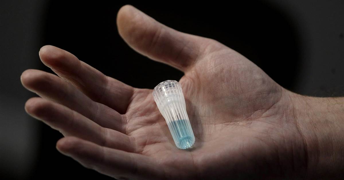 FDA clears first saliva test to diagnose coronavirus 1