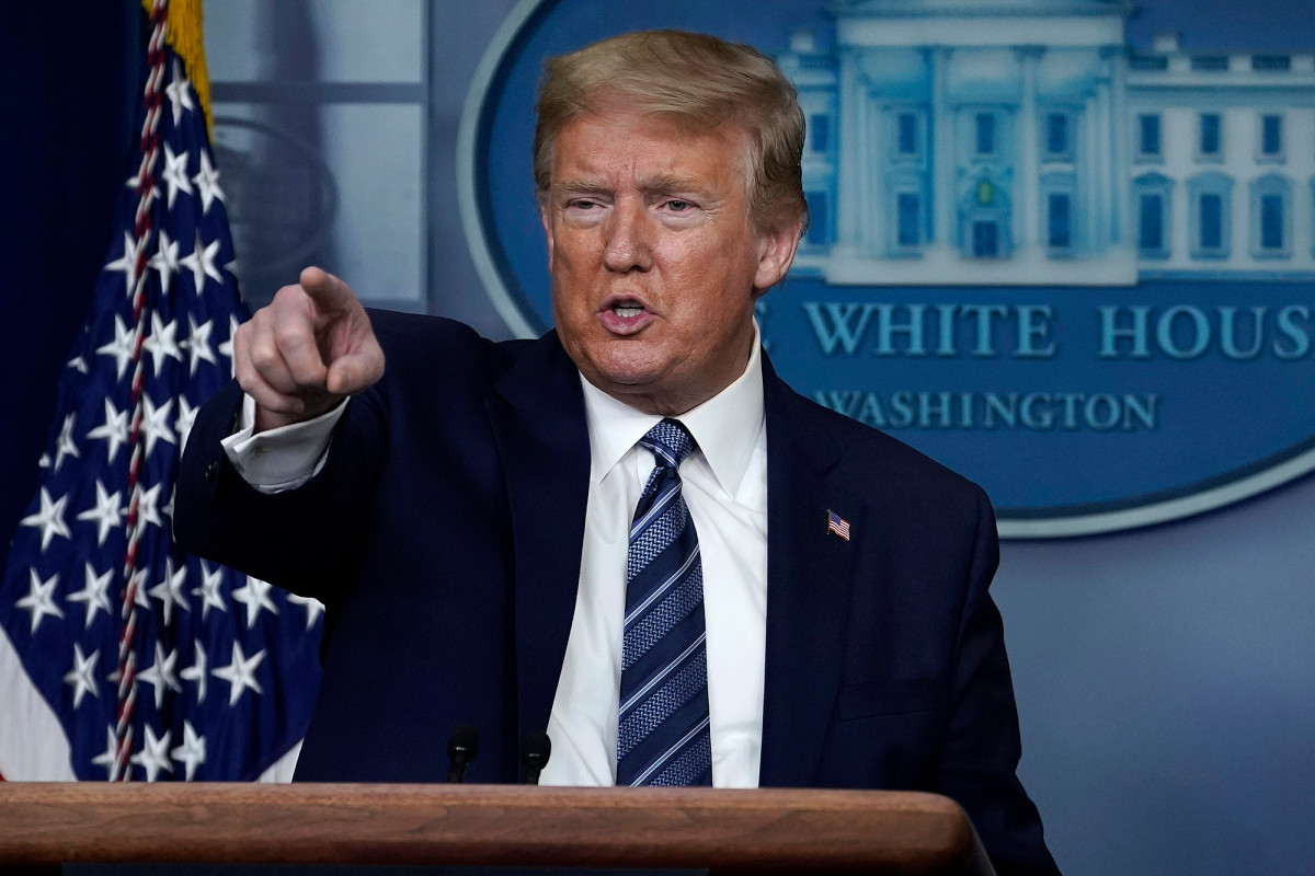 Trump demands Harvard return $8.6 million in coronavirus
aid 1