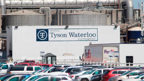 Tyson will reopen its biggest pork plant after a Covid-19
outbreak 1