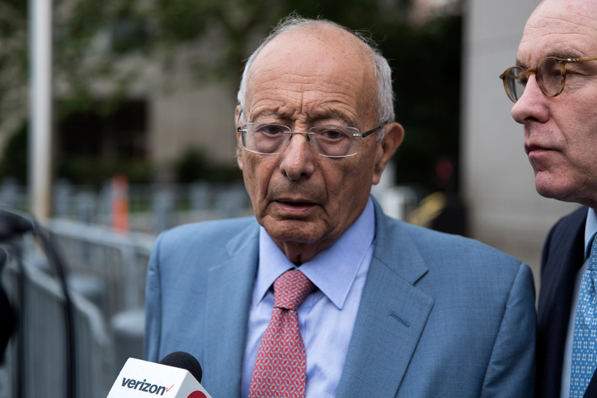D’Amato blasts New York for putting coronavirus patients in
nursing homes 1