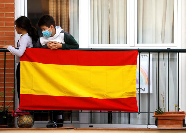 Coronavirus updates: U.S. likely to see 50,000 COVID-19
deaths by weekend 1