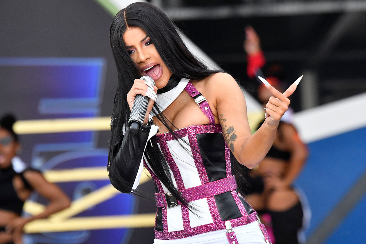 Cardi B assures fans she does not have coronavirus 1