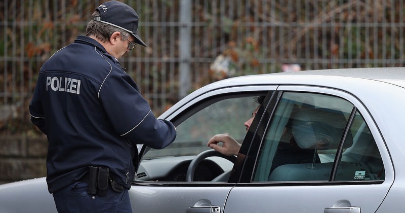 Germany Considering ‘Coronavirus Cards’ to Allow Immune
Citizens Freedom of Travel 1 Germany Considering ‘Coronavirus Cards’ to Allow Immune
Citizens Freedom of Travel 1