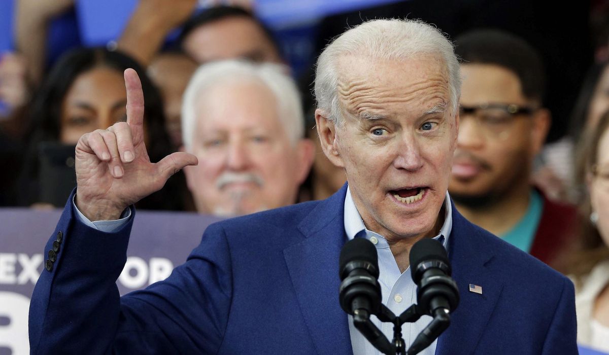 Biden, blaming Trump, says U.S. has more coronavirus cases than China 1