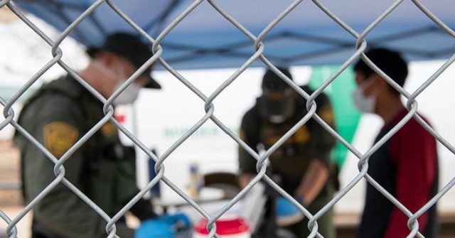Indian Migrant Tests Positive for Coronavirus After
Illegally Crossing Border into California 1