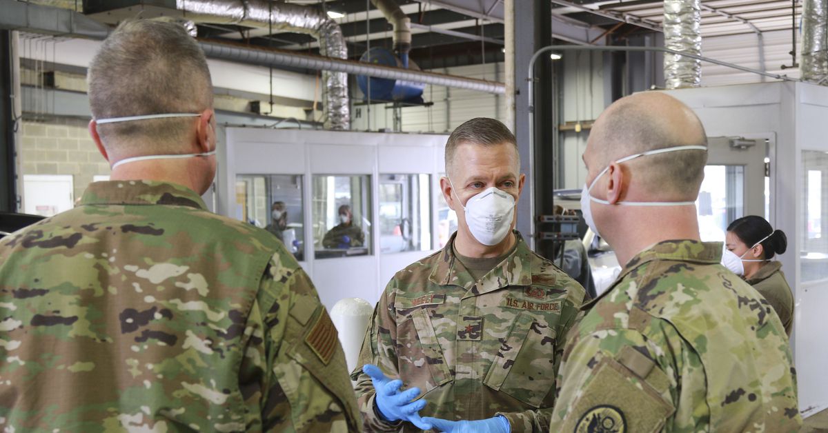 Illinois National Guard medics headed to Stateville as inmate coronavirus cases rise 1