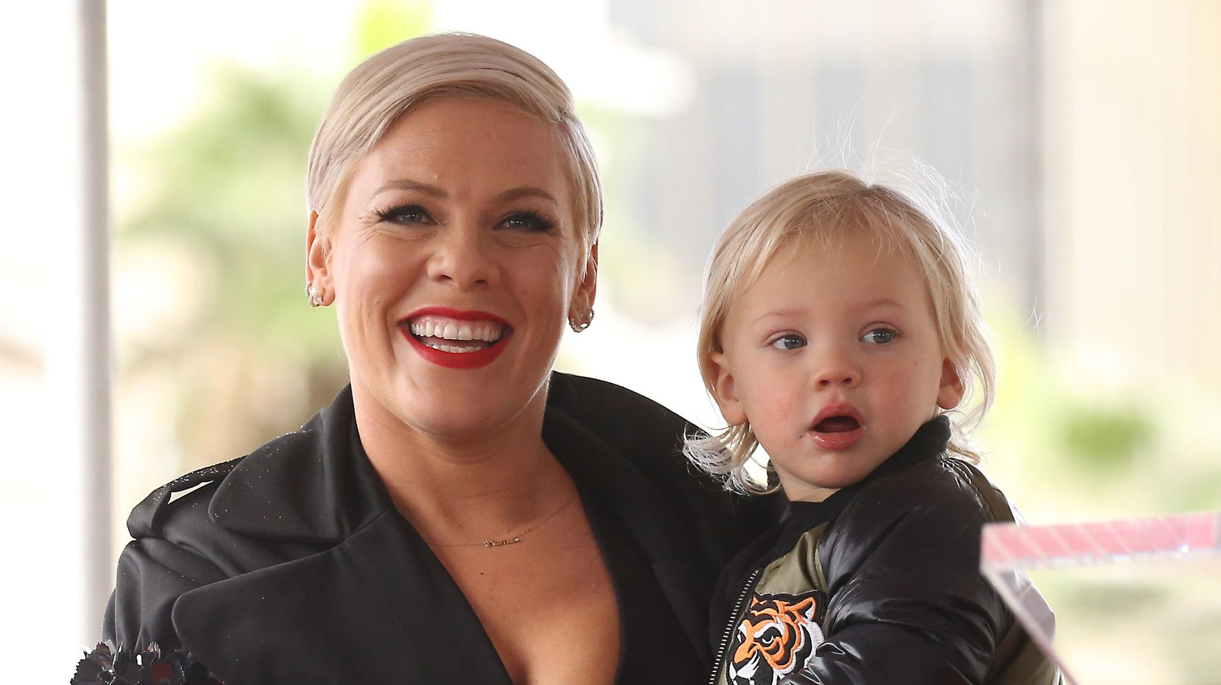 Pink Recovers From COVID-19, Donates $1 Million To Health-Care Funds 1