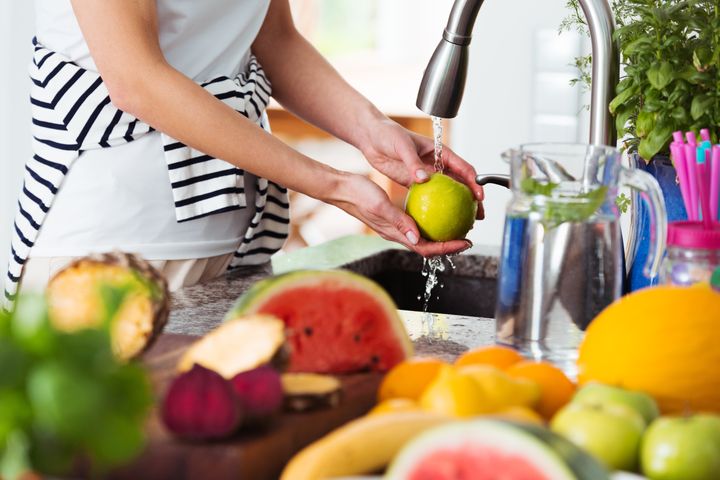Don’t Wash Your Produce With Soap During Coronavirus. Here’s Why. 1