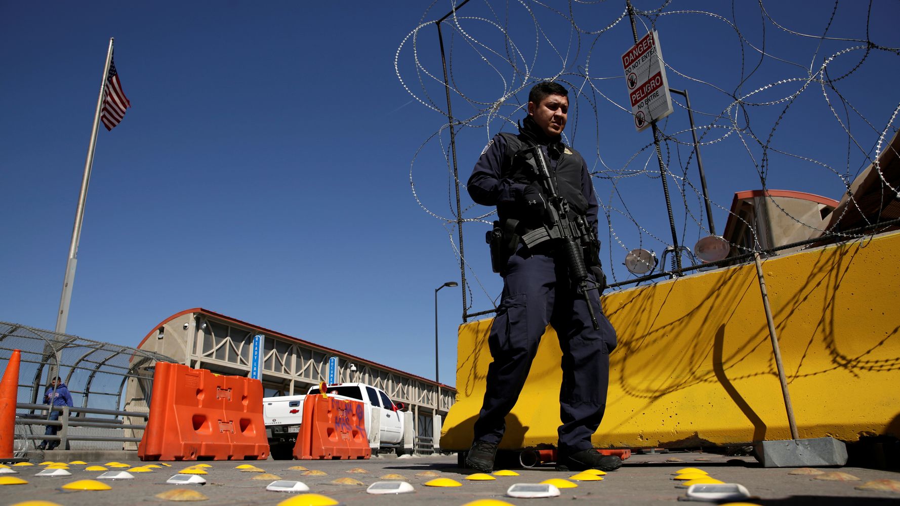 Trump Quietly Shuts Down Asylum At U.S. Borders To Fight Coronavirus 1 Trump Quietly Shuts Down Asylum At U.S. Borders To Fight Coronavirus 1