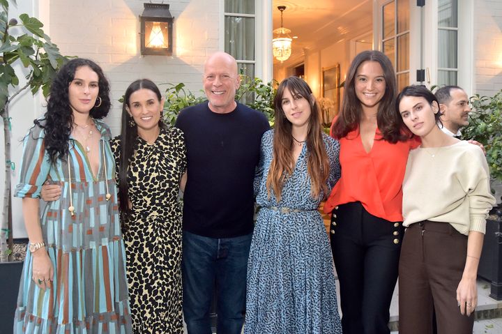 The Reason Bruce Willis Quarantines With Demi Moore And Not
His Wife Is … Weird 1