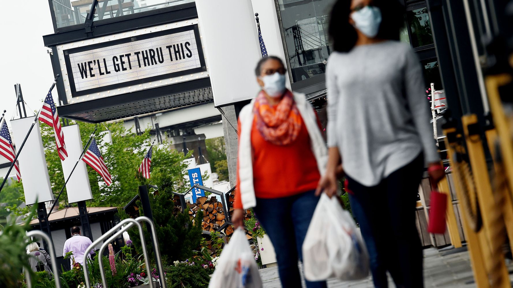 Drug Proves Effective Against Coronavirus As Economic Damage
Rises 1