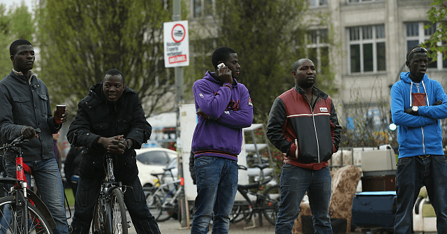 Dozens of Migrants Infected with Coronavirus in German and
French Asylum Homes 1