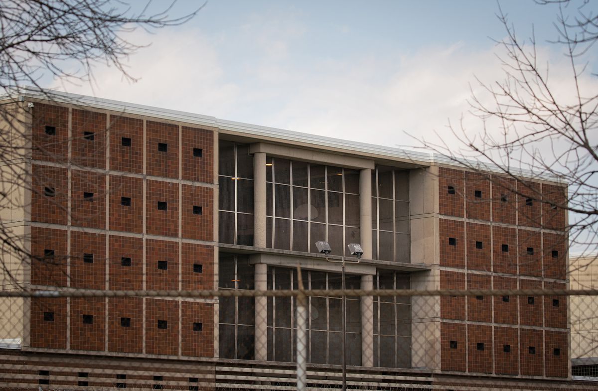 Third inmate with COVID-19 at Cook County Jail dies 1 Third inmate with COVID-19 at Cook County Jail dies 1