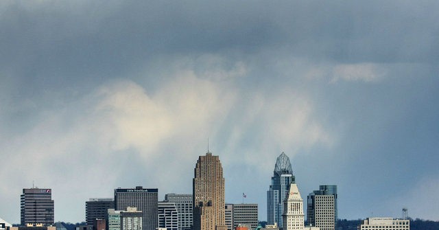Cincinnati Buildings to Light Up Blue for Coronavirus Frontline Workers 1
