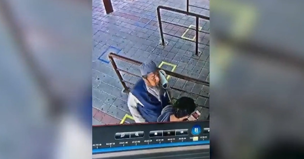 VIDEO: Man With Coronavirus Spits at Man’s Face, Later Drops Dead 1