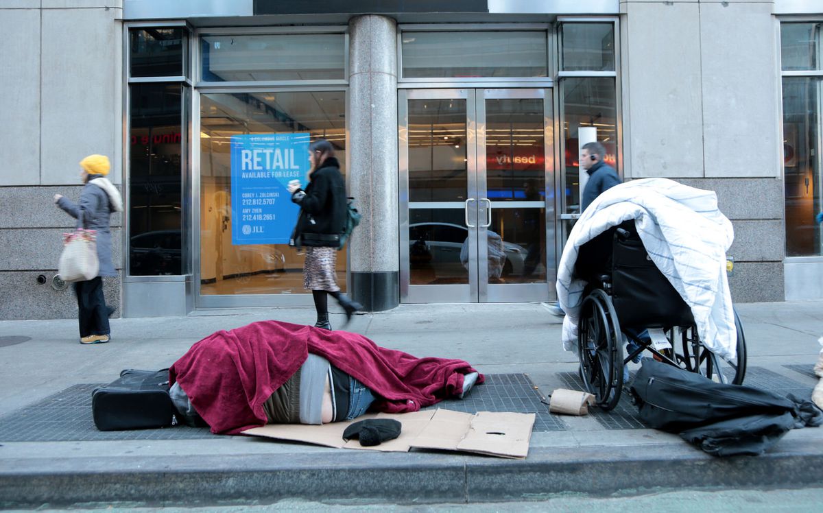 NYC moving 6,000 homeless with coronavirus to hotels, Mayor de Blasio says 1 NYC moving 6,000 homeless with coronavirus to hotels, Mayor de Blasio says 1
