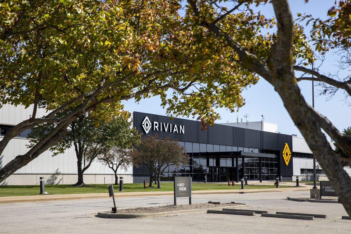 Rivian, Ford cancel plans to build Lincoln-branded electric
vehicle due to coronavirus 1 Rivian, Ford cancel plans to build Lincoln-branded electric
vehicle due to coronavirus 1