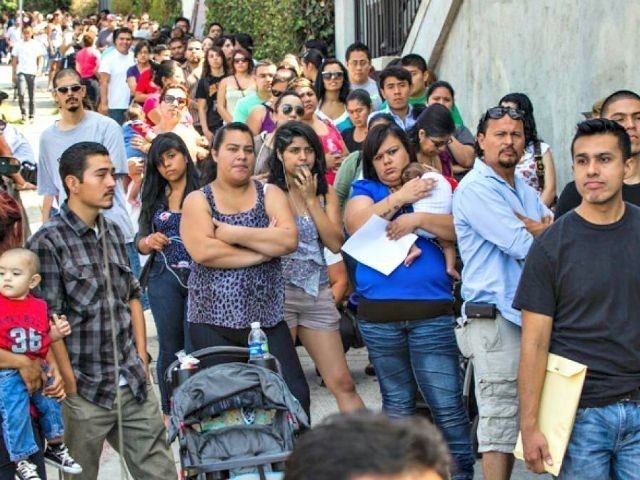 SCOTUS: Trump Administration’s Self-Sufficient Immigrants
Policy Can Stand in Coronavirus Era 1