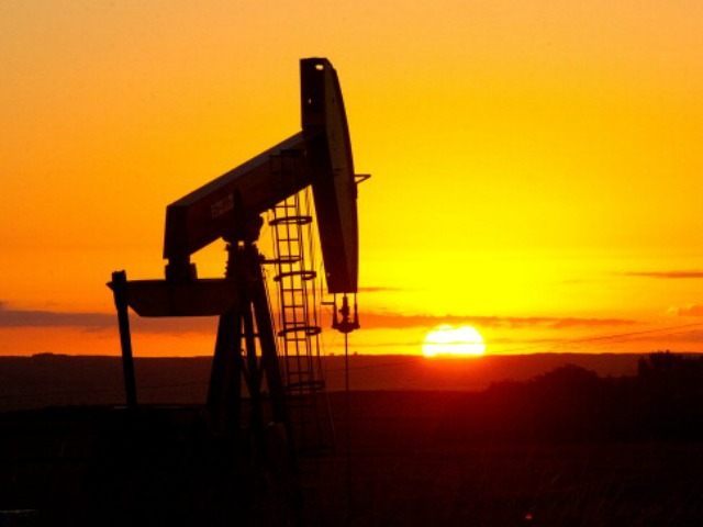 Coronavirus Continues Toll on Oil Industry: Largest North
Dakota Producer Shutting Down Operations 1 Coronavirus Continues Toll on Oil Industry: Largest North
Dakota Producer Shutting Down Operations 1