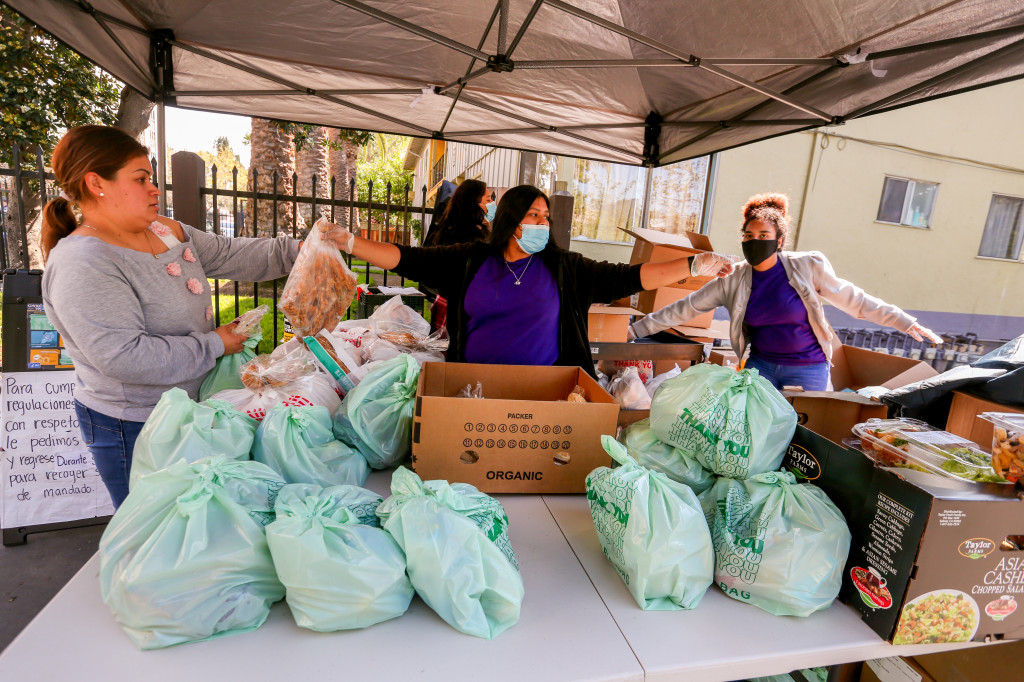 East Palo Alto: Residents face massive debt to landlords amid coronavirus eviction moratorium 1