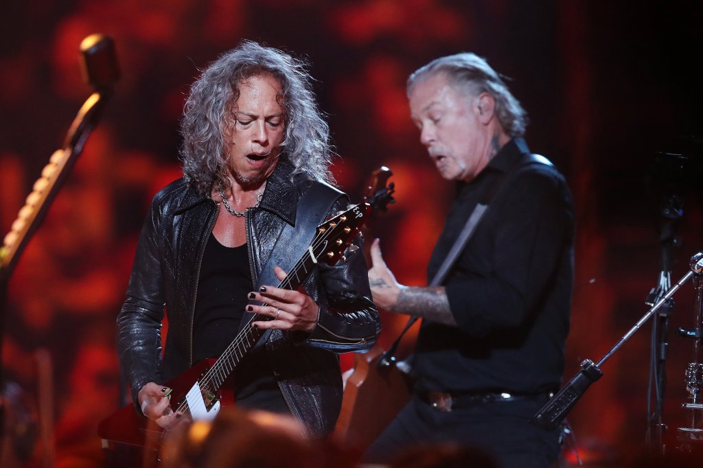 Metallica gives $350,000 to help ‘those hit hard by’ COVID-19 1