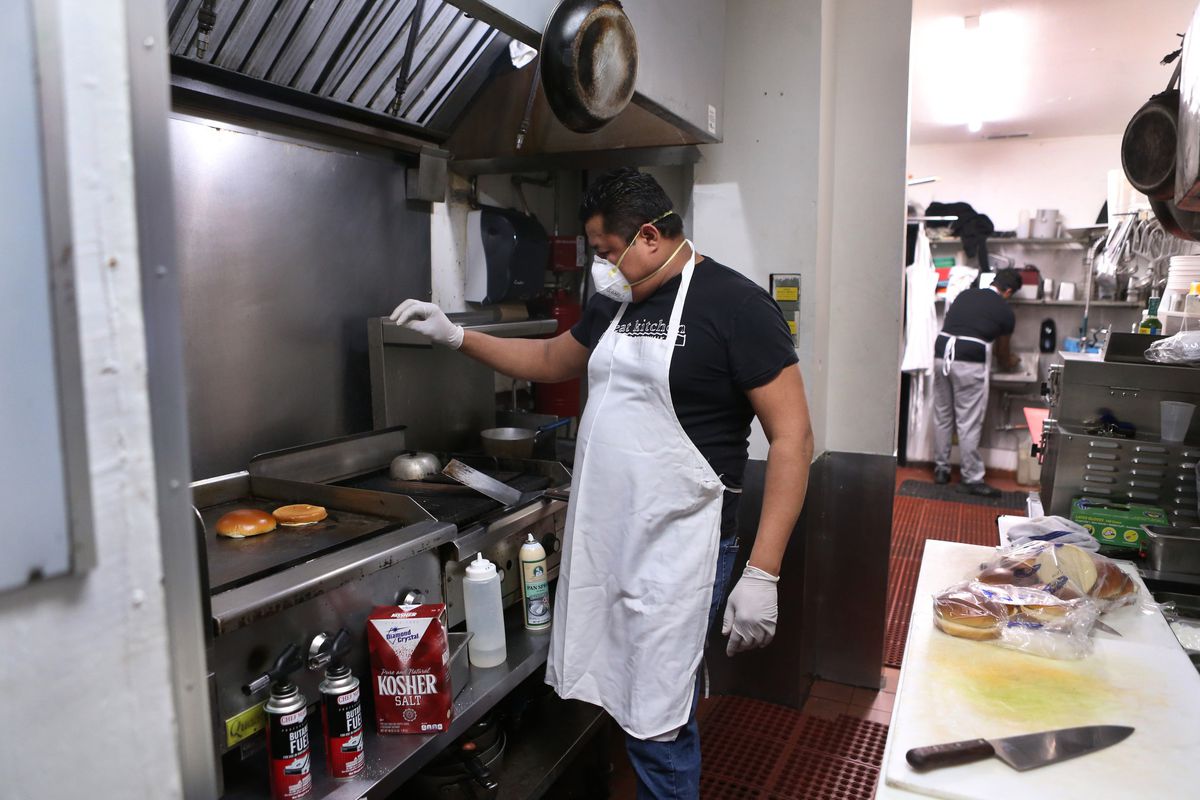 A look at Beat Kitchen for a view of how the coronavirus shutdown hits a Chicago venue at every level 1
