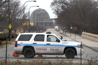 Chicago cop becomes department’s first to die of coronavirus 1