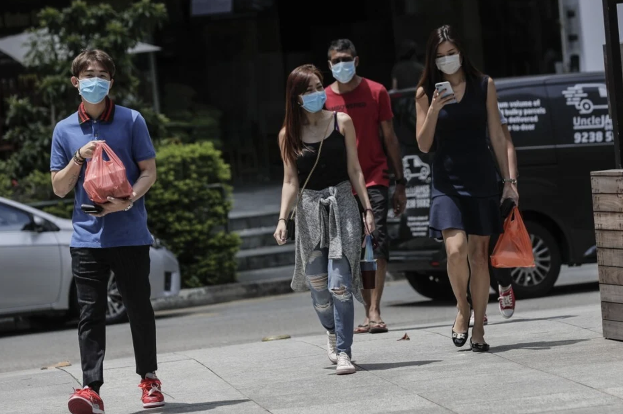 New Study Exposes More Evidence That Summer Won't Stop The Coronavirus 1