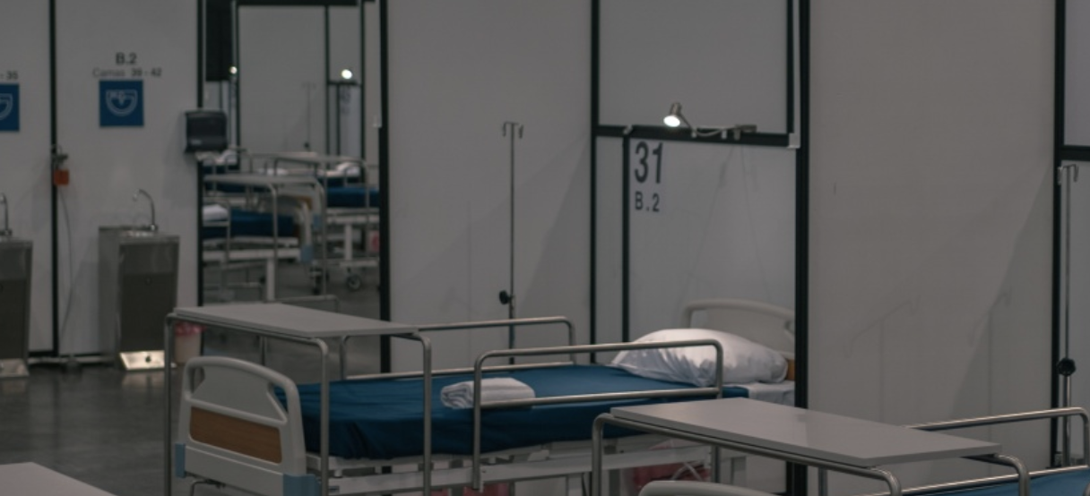 Scientists Find Coronavirus Can Linger In The Air Of Crowded
Spaces Longer Than We Thought 1