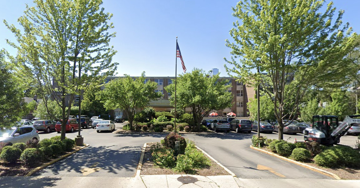 4 residents of Elevate Care nursing home in West Rogers Park dead of coronavirus 1