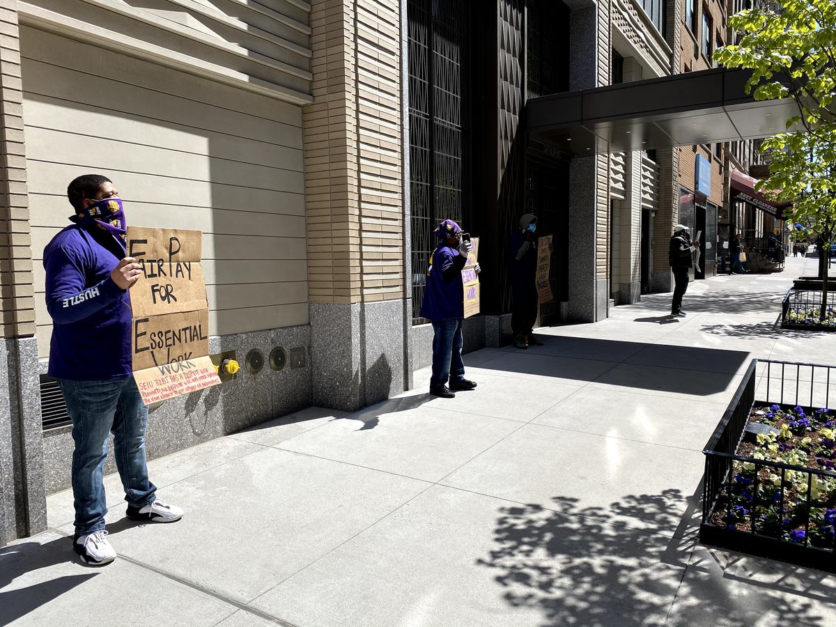 Workers at two Manhattan buildings walk off job to protest
employer’s coronavirus response 1