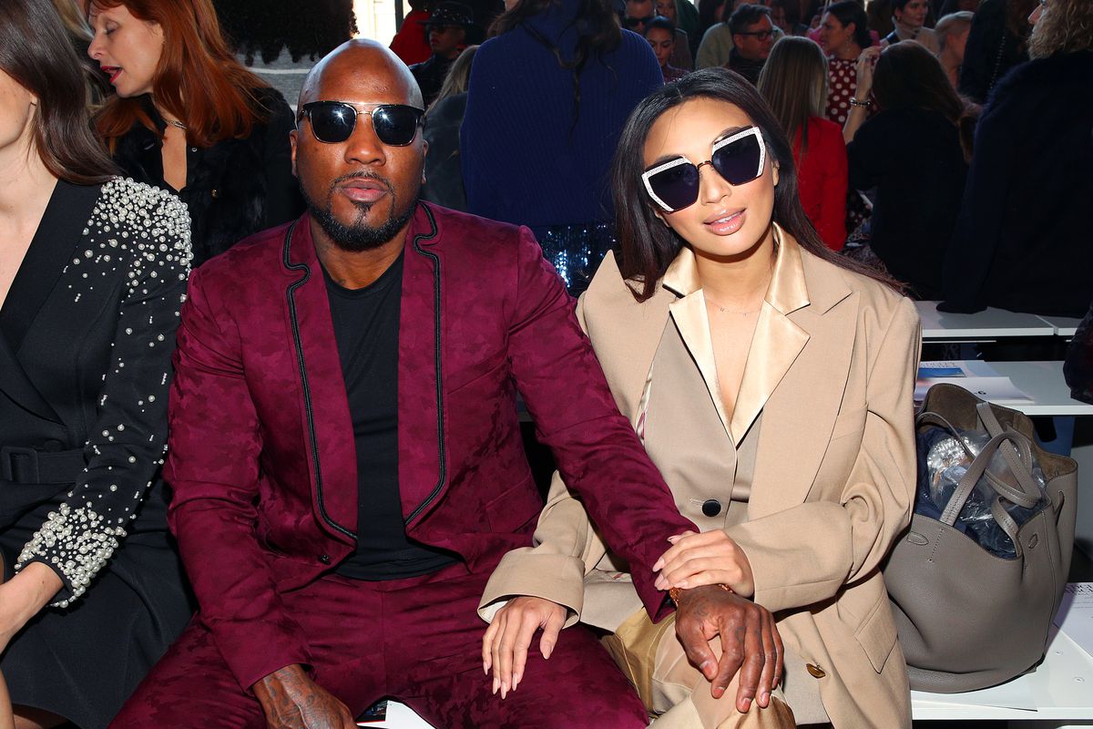 Jeannie Mai and Jeezy are engaged, making it official with Vietnamese-inspired ‘Quarantine Date Night’ proposal 1 Jeannie Mai and Jeezy are engaged, making it official with Vietnamese-inspired ‘Quarantine Date Night’ proposal 1