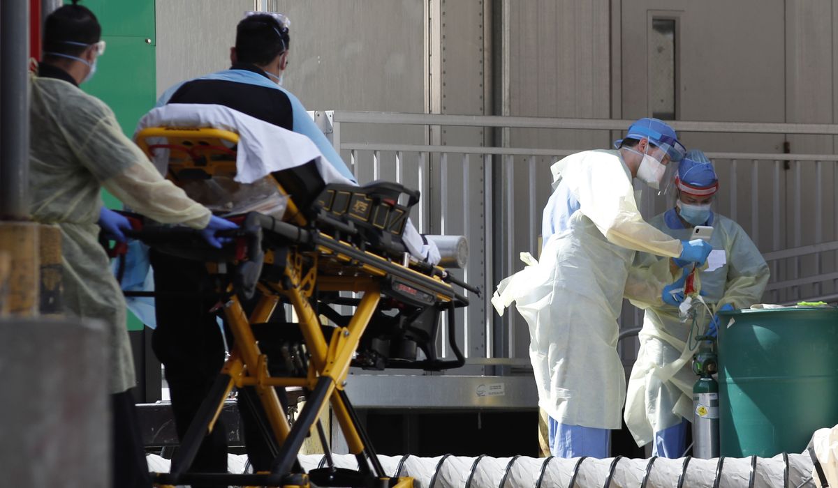 Andrew Cuomo reports first decline in ICU admissions since coronavirus crisis took hold in N.Y. 1