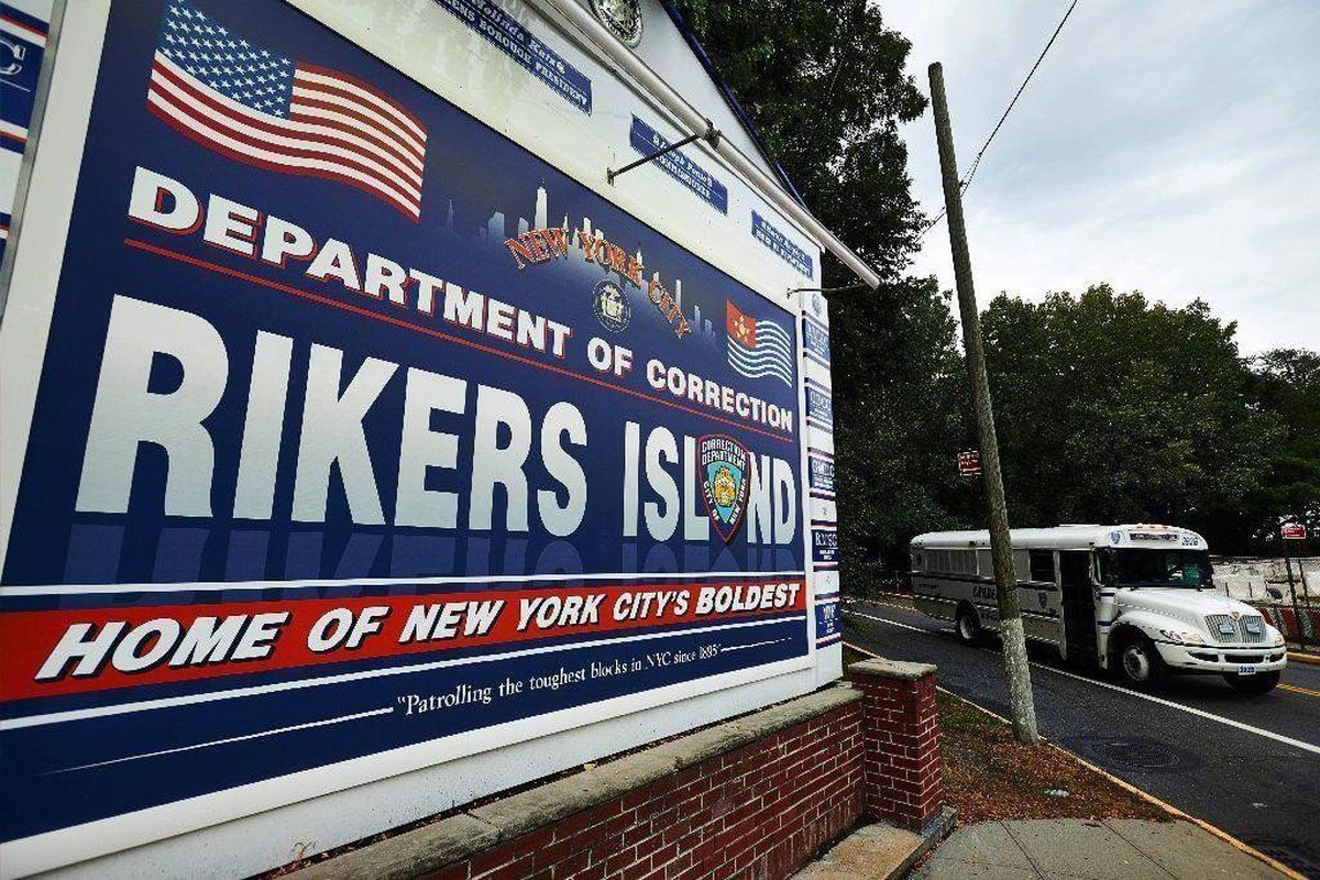 NYC Rikers Island inmate who died of coronavirus was being held on technical parole violation: sources 1