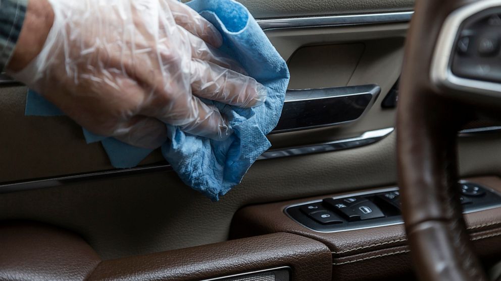Keep your car clean to reduce coronavirus risk 1