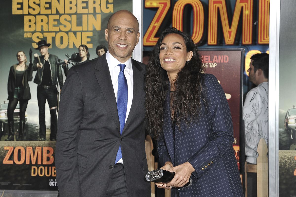 Quarantining without boyfriend Sen. Cory Booker has been
‘really challenging’ for Rosario Dawson amid coronavirus
crisis 1 Quarantining without boyfriend Sen. Cory Booker has been
‘really challenging’ for Rosario Dawson amid coronavirus
crisis 1