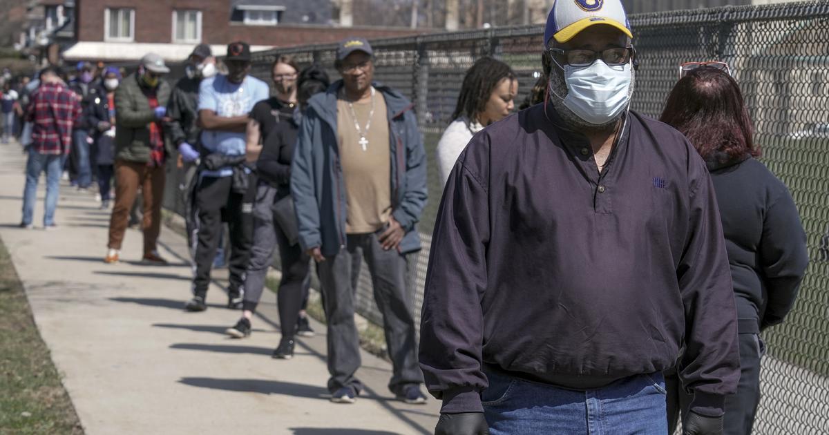 Wisconsinites brave coronavirus fears and long lines to vote 1