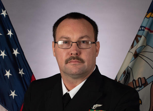 Navy ID's first active-duty member to die of
coronavirus 1