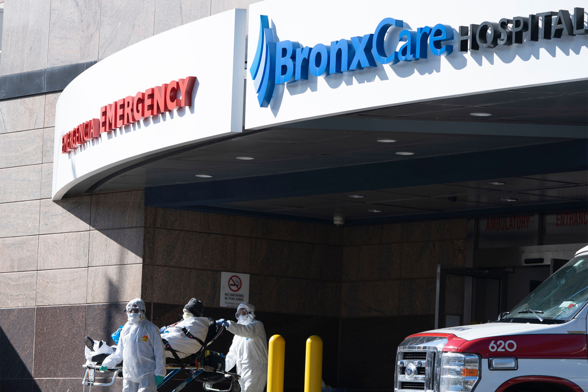 Government will pay for uninsured Americans’ coronavirus treatment: Trump 1