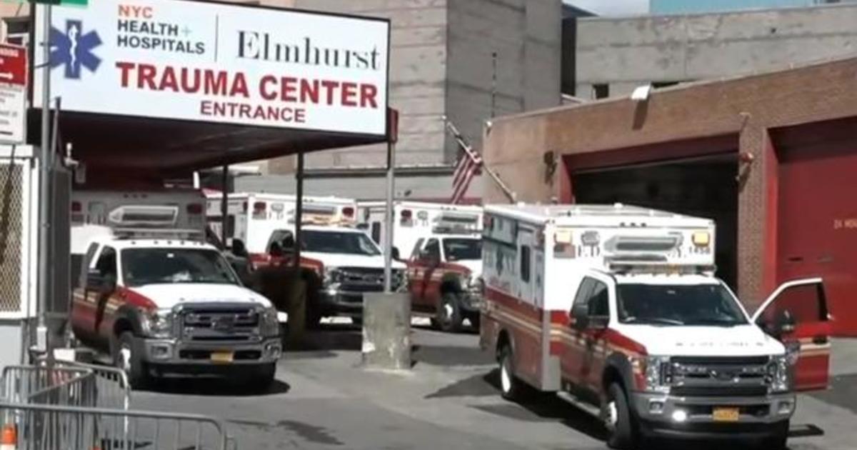 Cities urge social distancing as U.S. coronavirus cases spikes 1