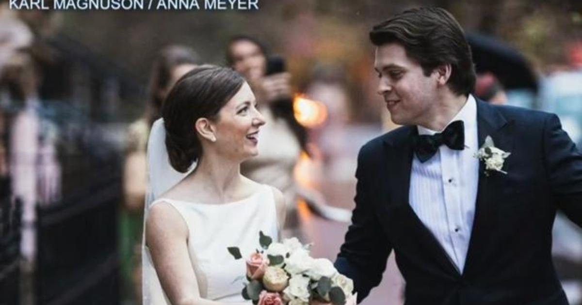 Coronavirus doesn't stop happy couple from their wedding night, while social distancing 1