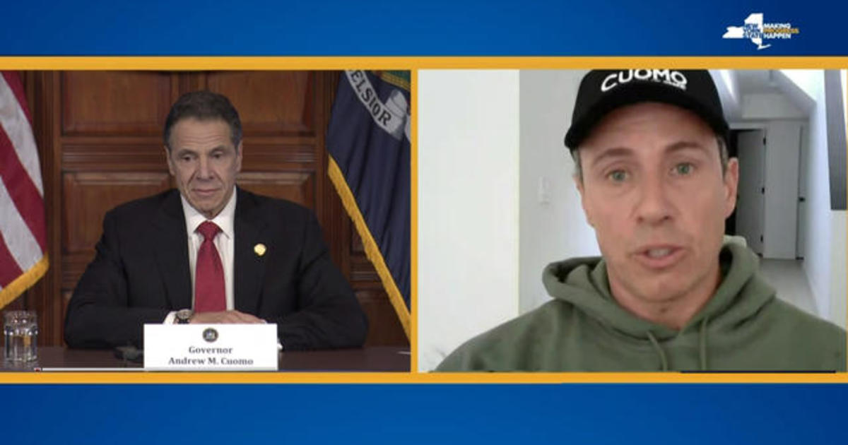 Brothers Andrew and Chris Cuomo bond in coronavirus live-stream 1