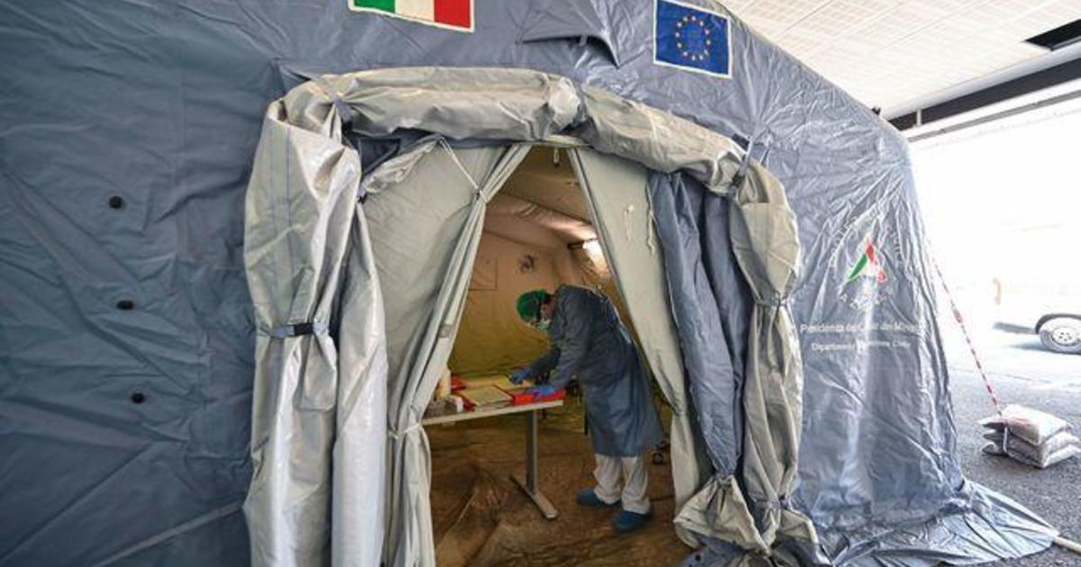Italy's leader warns coronavirus crisis may lead to economic collapse of EU 1